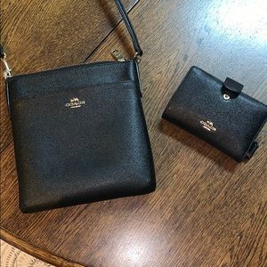 Coach purse and wallet